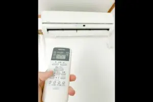 35℃超えてやりがちな「エアコンのNG」　9割の人が損する使い方も…「それが原因だったとは！」