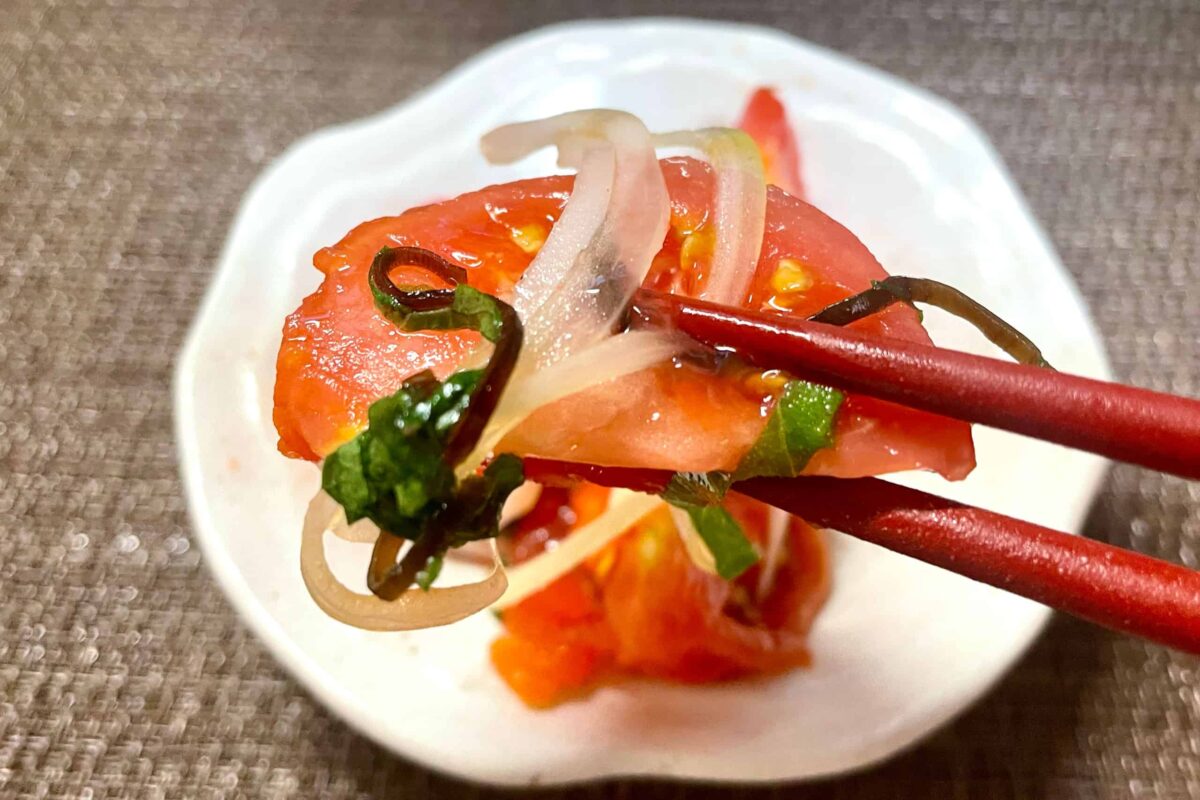 トマトの塩昆布漬け