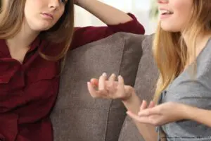 自意識過剰じゃない…？　聞いている相手を疲れさせる言動「マネされたって騒ぐ知人が…」