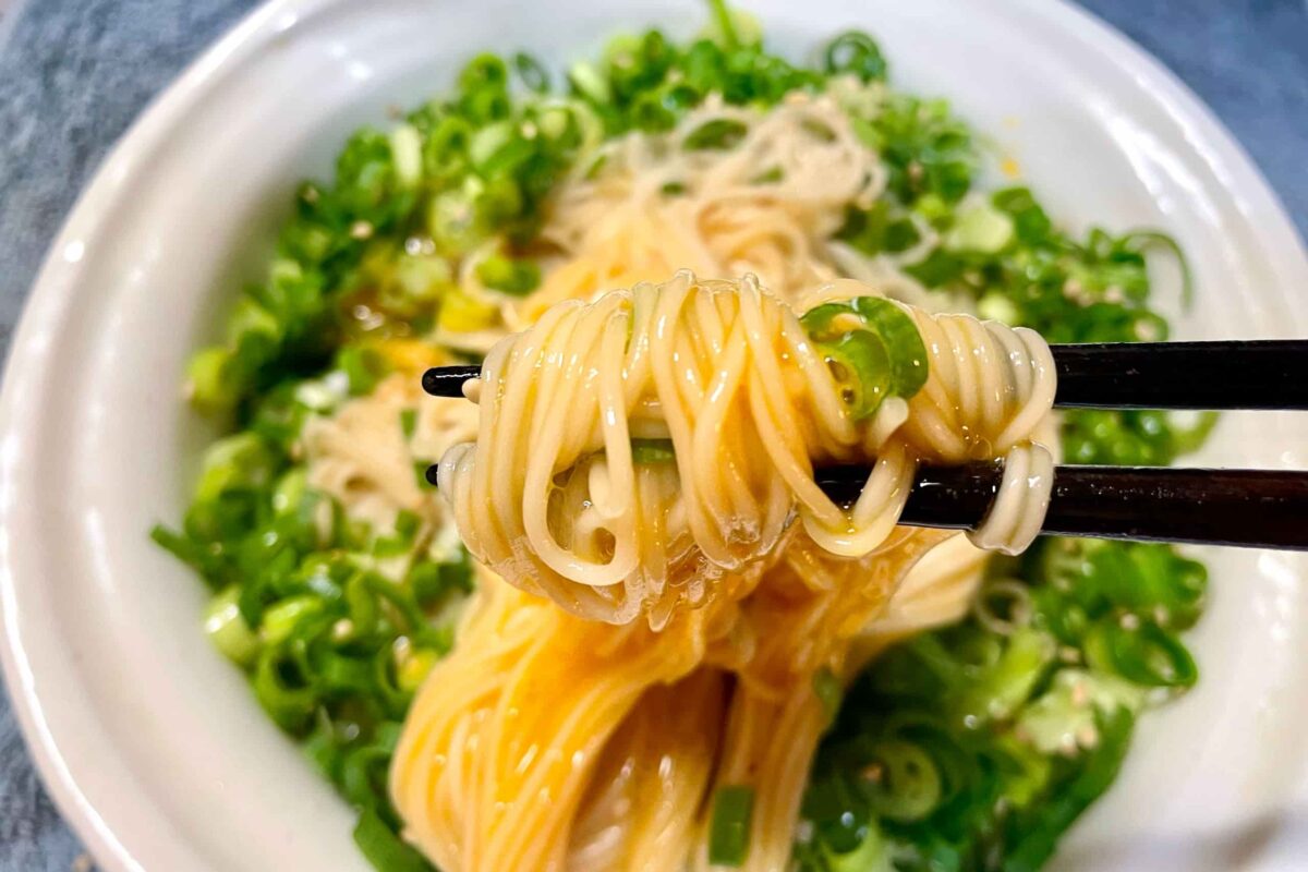 悪魔のネギだく油そうめん