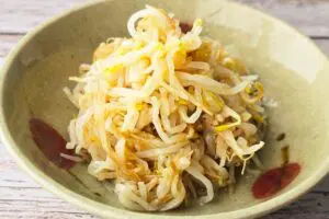 もやしの“しょうがナムル”が最高すぎ にんにく不使用でさっぱり&レンチンだけ