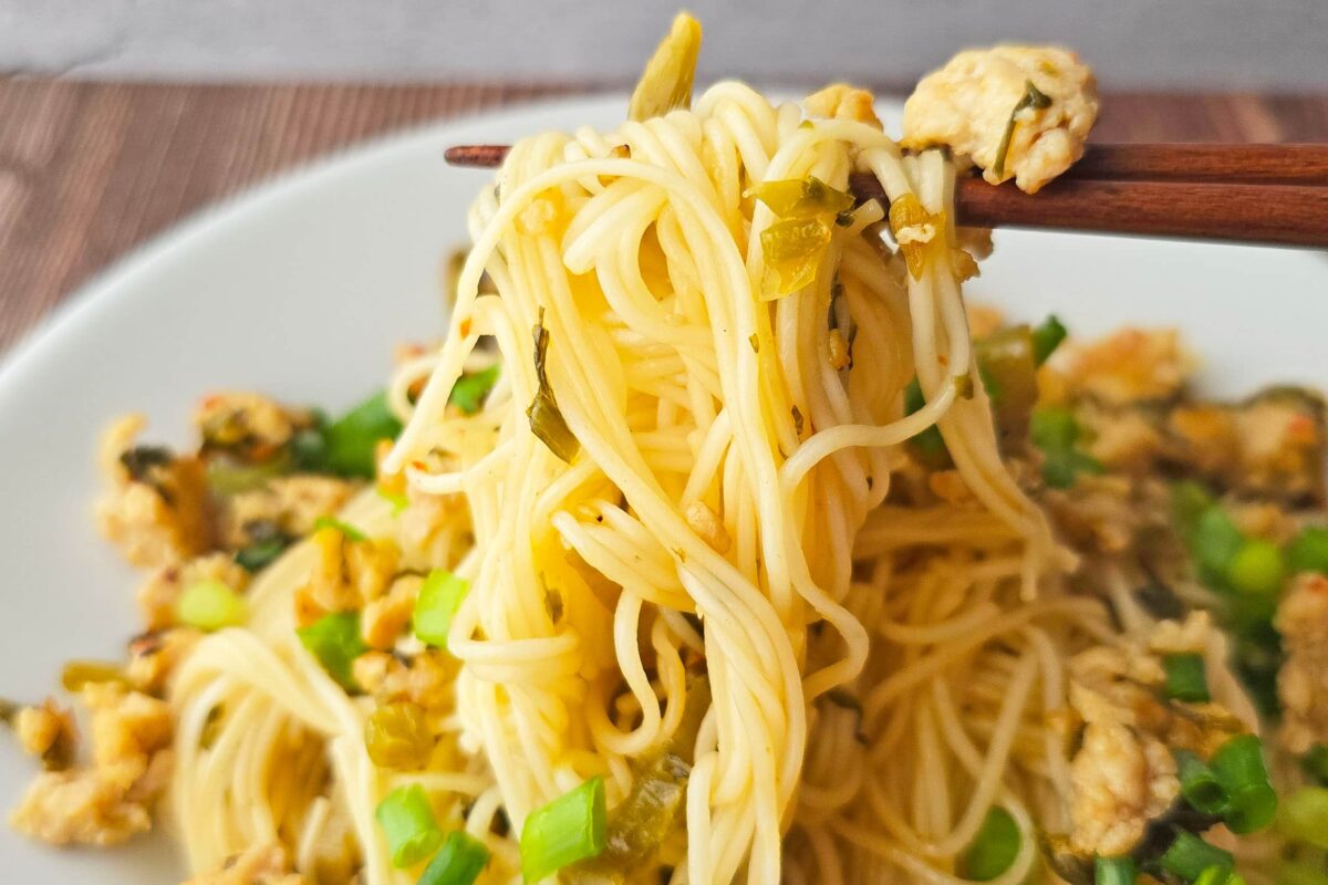 高菜とひき肉のピリ辛そうめん・実食