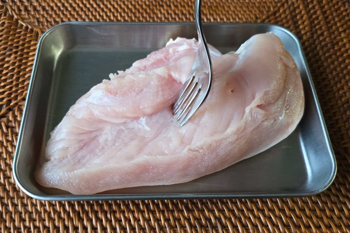 手作りサラダチキン・フォーク