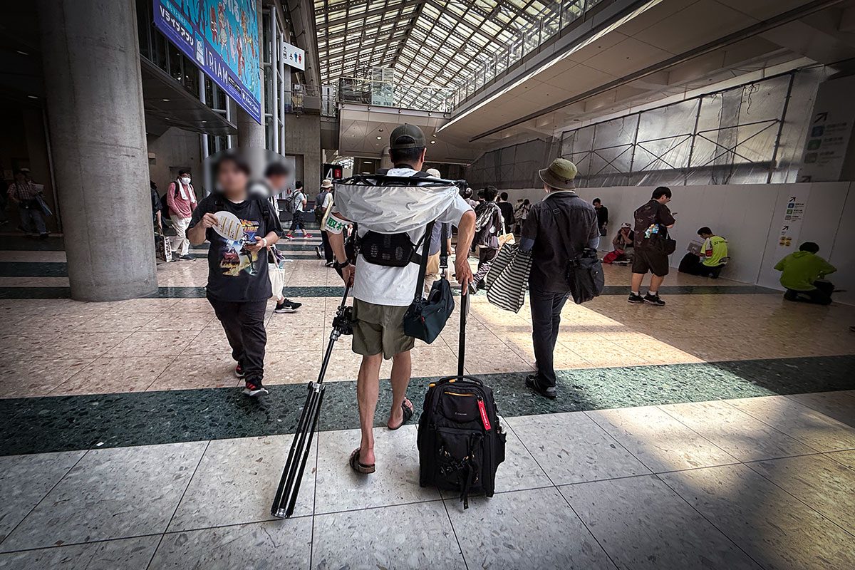 ハンズフリー背負える日傘