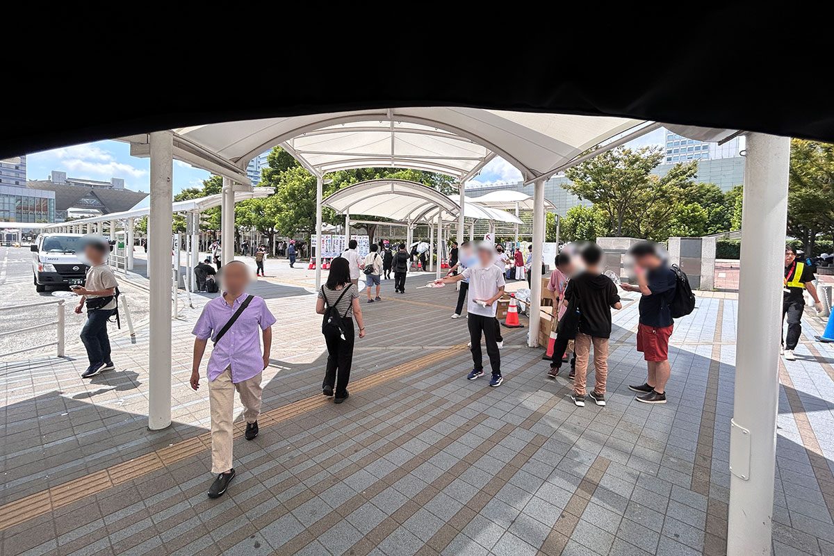 ハンズフリー背負える日傘