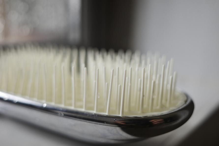 3,000円台でQOL爆上がり リファの「頭皮ブラシ」でバスタイムが楽しみ