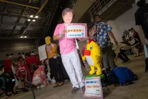 コミケ会場で「最も気温を気にしていた」人物 記者の質問に“まさか”の回答