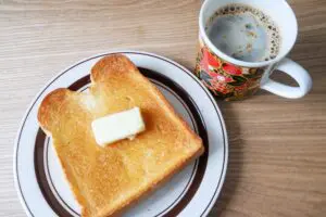 水卜麻美アナの「トーストの食べ方」を試したら…　バターの濃厚さに驚き