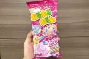 『ねるねるねるね』の魔女、本名が「魔女さん」と判明し話題　誕生経緯をクラシエに聞いた