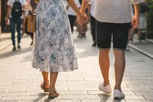 円満のコツ! 夫婦仲がいい人に聞いた”良好にする秘訣” 「起きたらまず…」