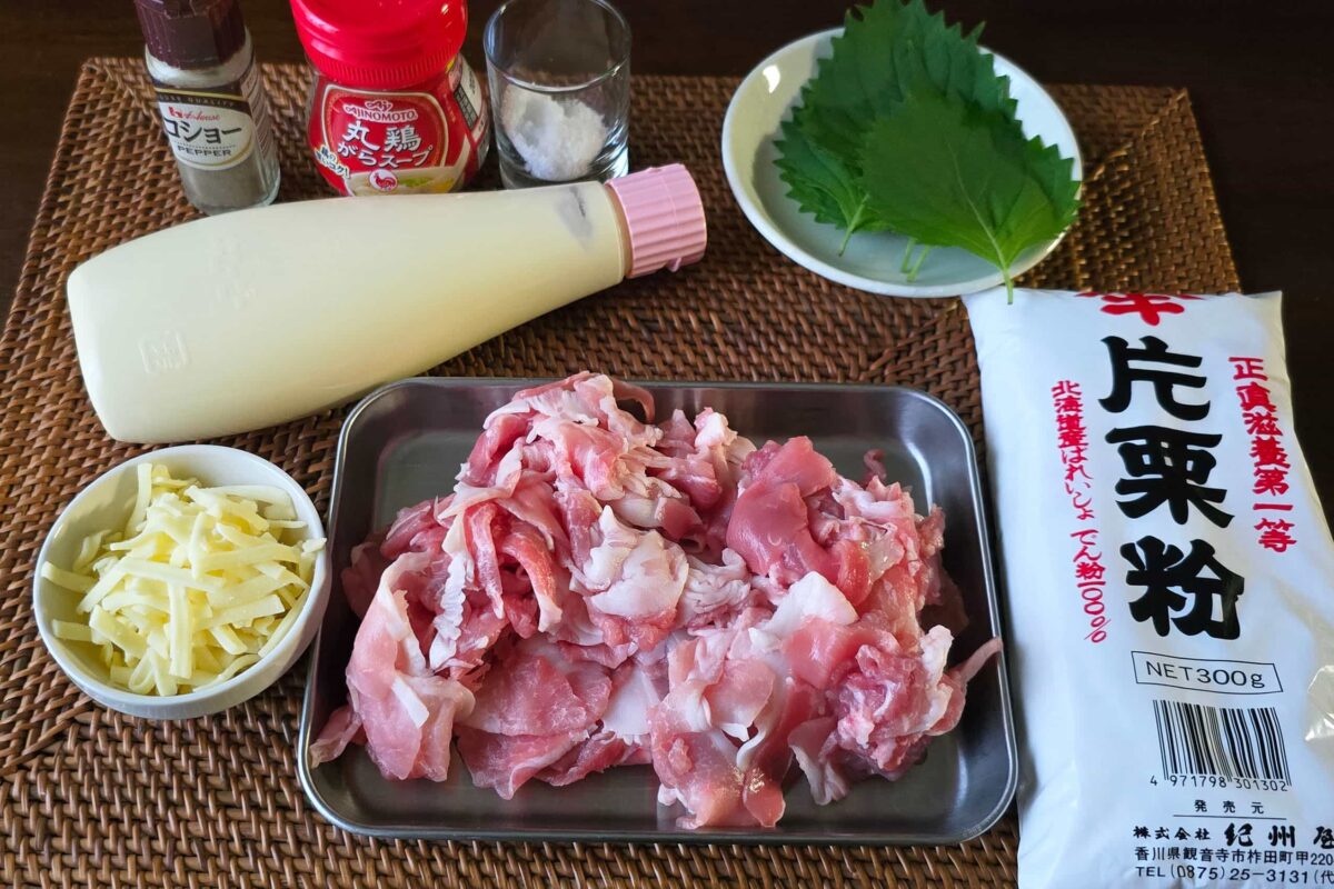 カリカリチーズの豚こまボール・材料