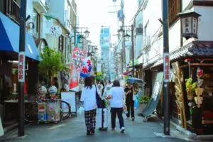 sirabee20250916donki_camera00022