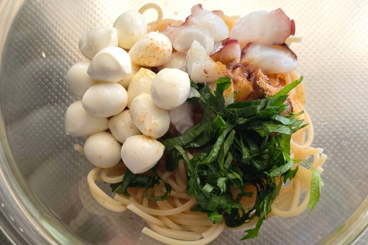 大葉のタコパスタ・ボウル