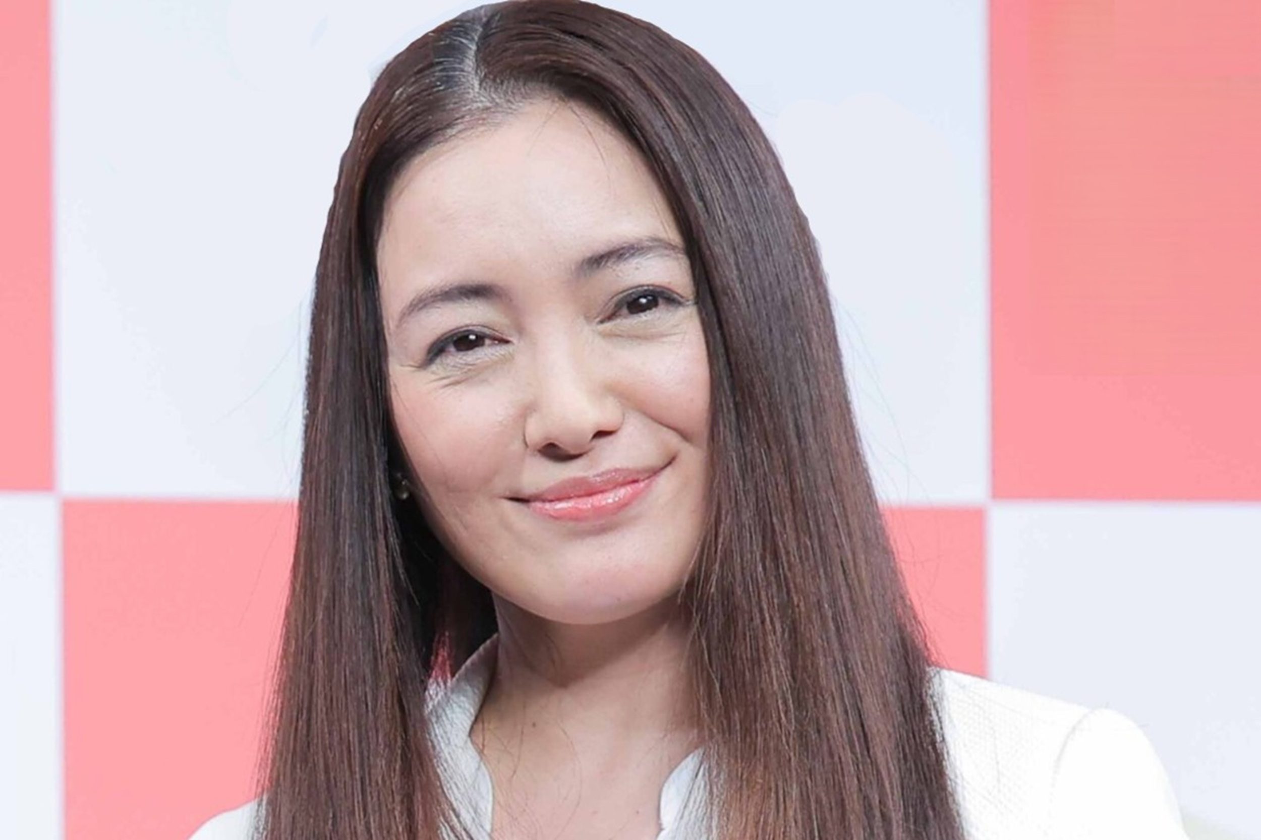 女優 仲間 由紀恵