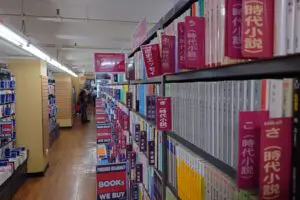 ニューヨークのブックオフ、中身が「完全に日本」と驚きの声 ブックオフの「海外展開」で二度驚く