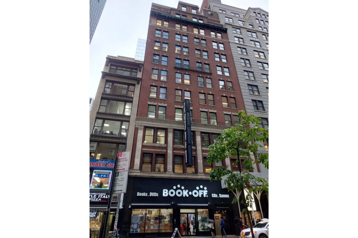 BOOKOFF New York