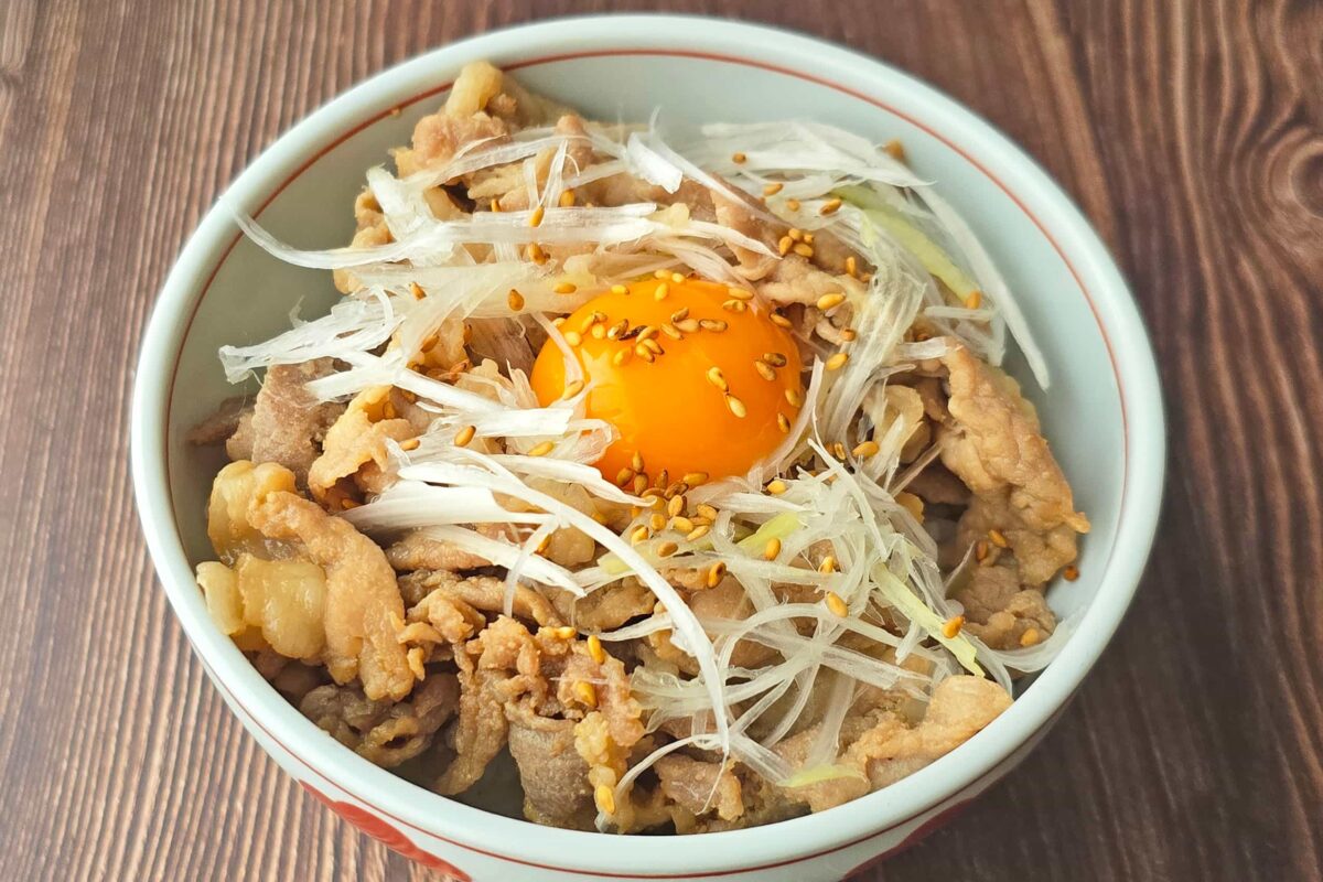 やわらか豚こま丼