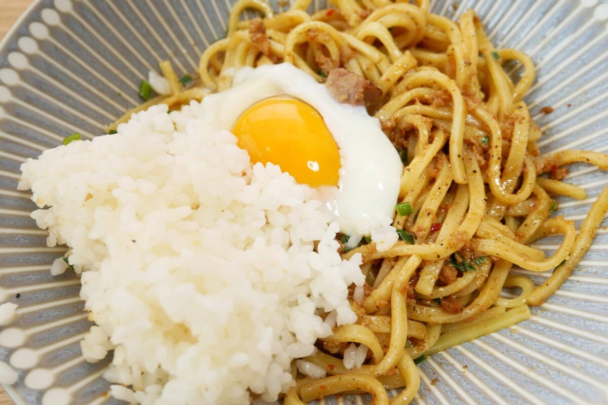 麺屋こころ監修台湾まぜそば