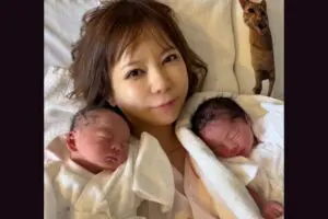 中川翔子、生まれたばかりの双子の写真を公開　“構図”に『ドラクエ』思い出すファンも