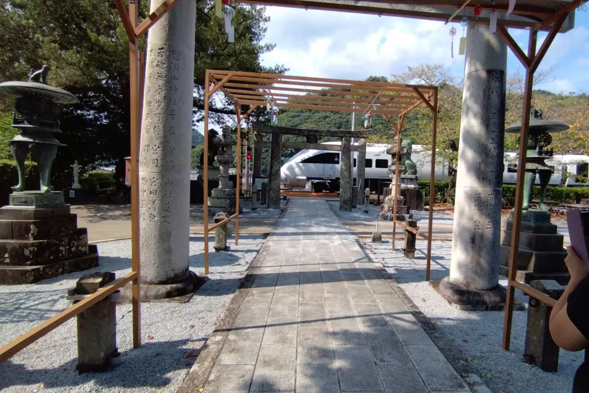 sirabee20251001touzan5