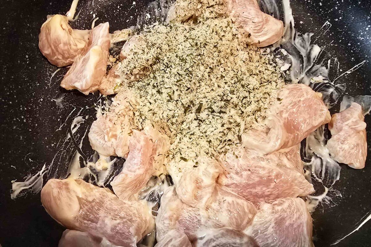 鶏むねのりチーズ・パン粉つける