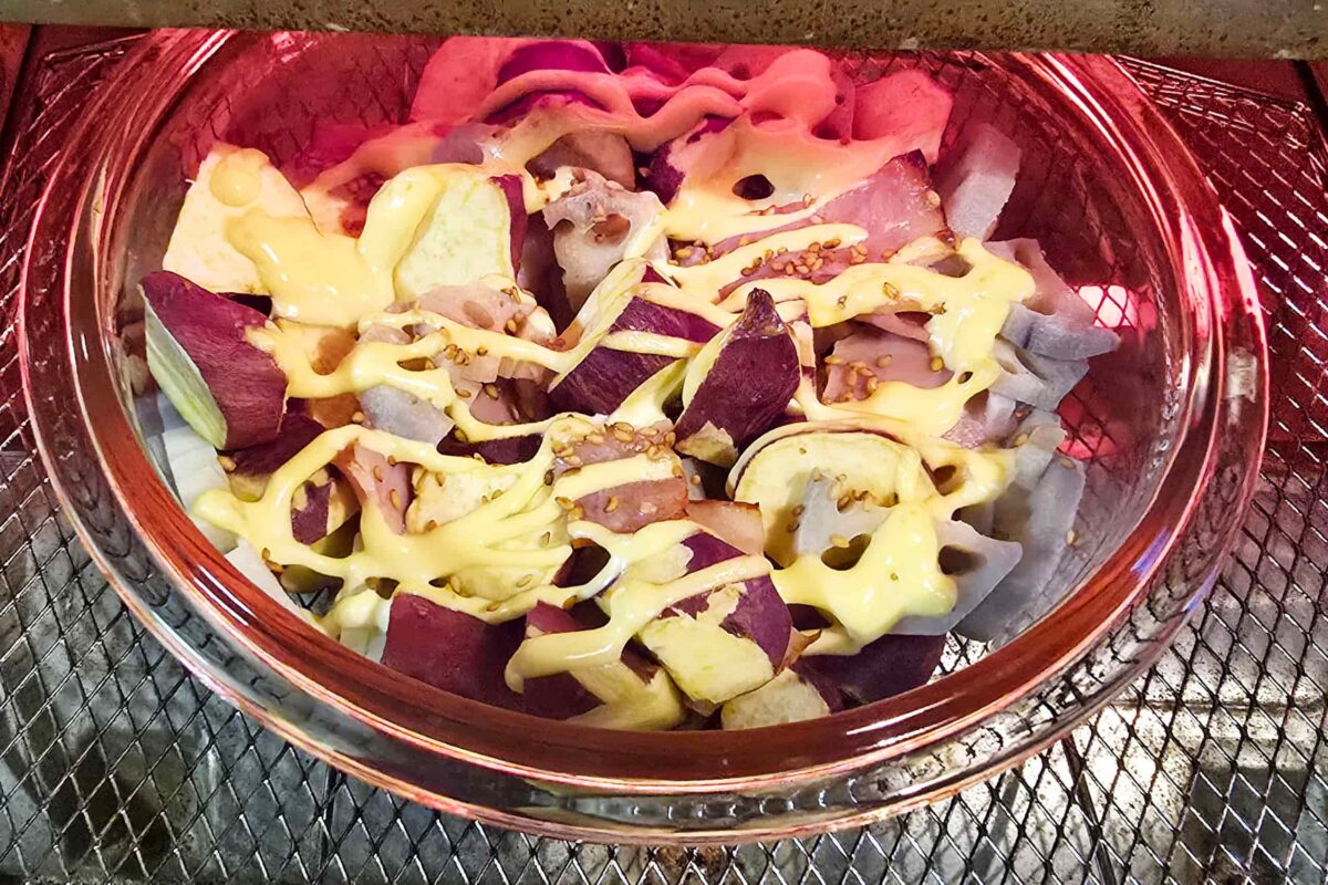 さつまいもとれんこんとベーコンのマヨネーズ焼き・オーブントースター