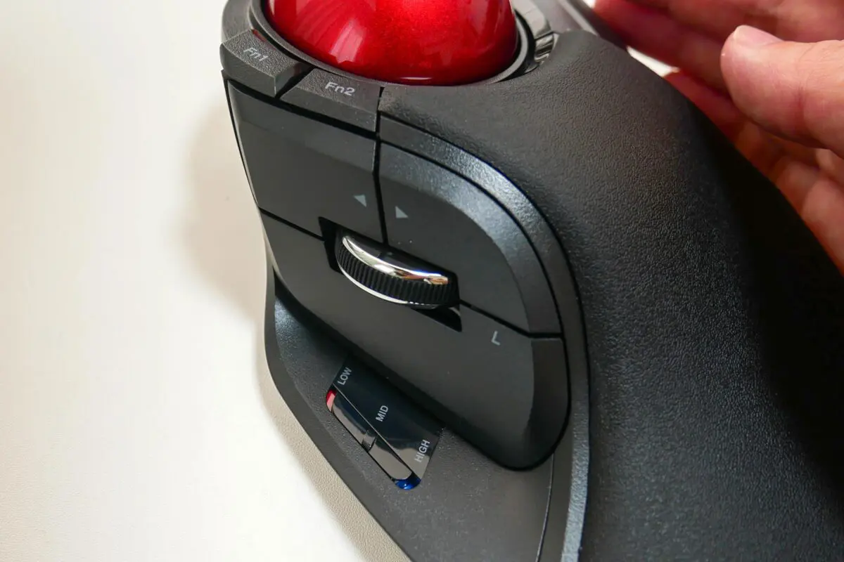 sirabee20251012trackball5