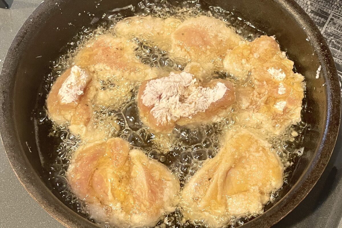 リュウジ　シン・唐揚げ