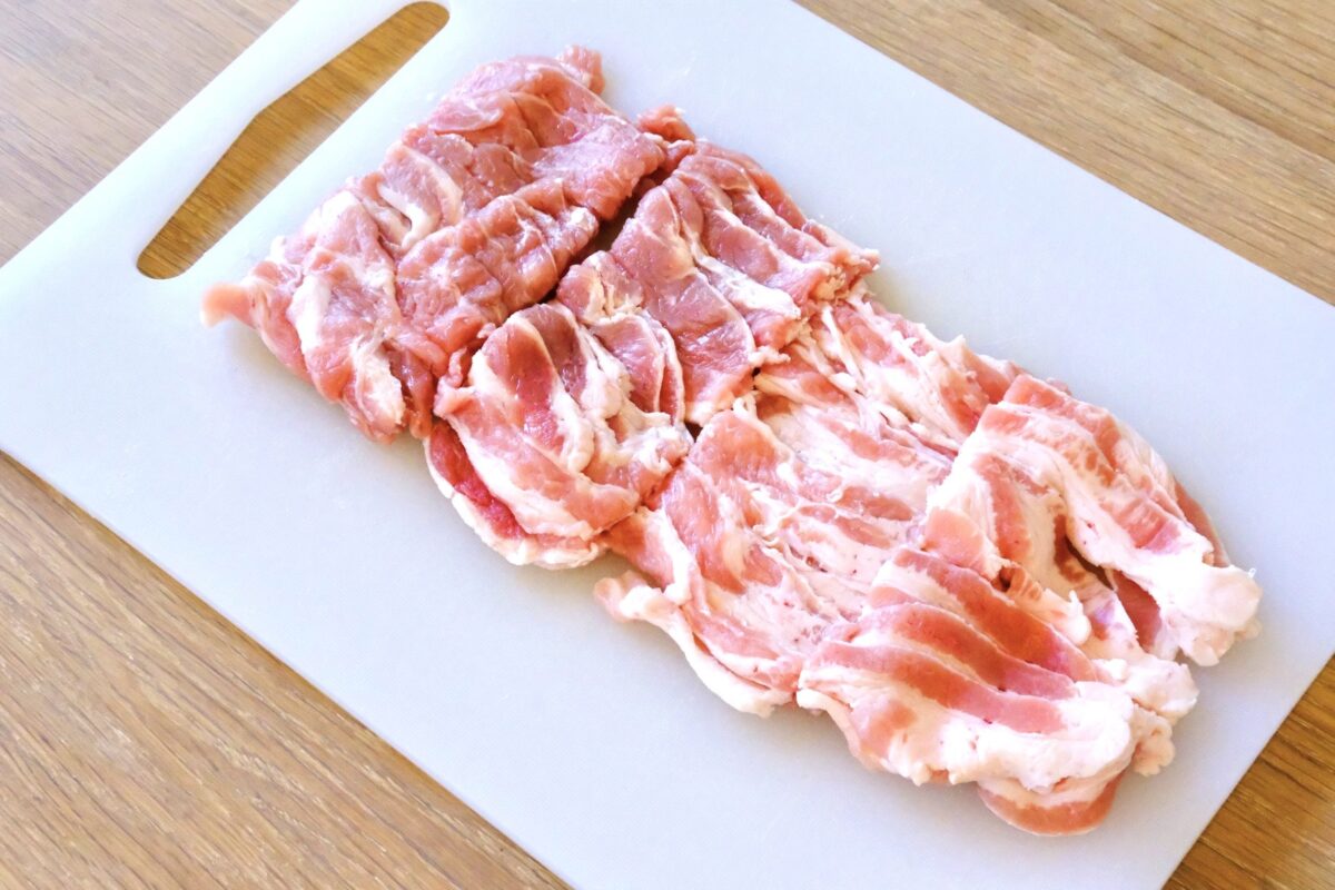 さつまいもと豚バラの炒め物