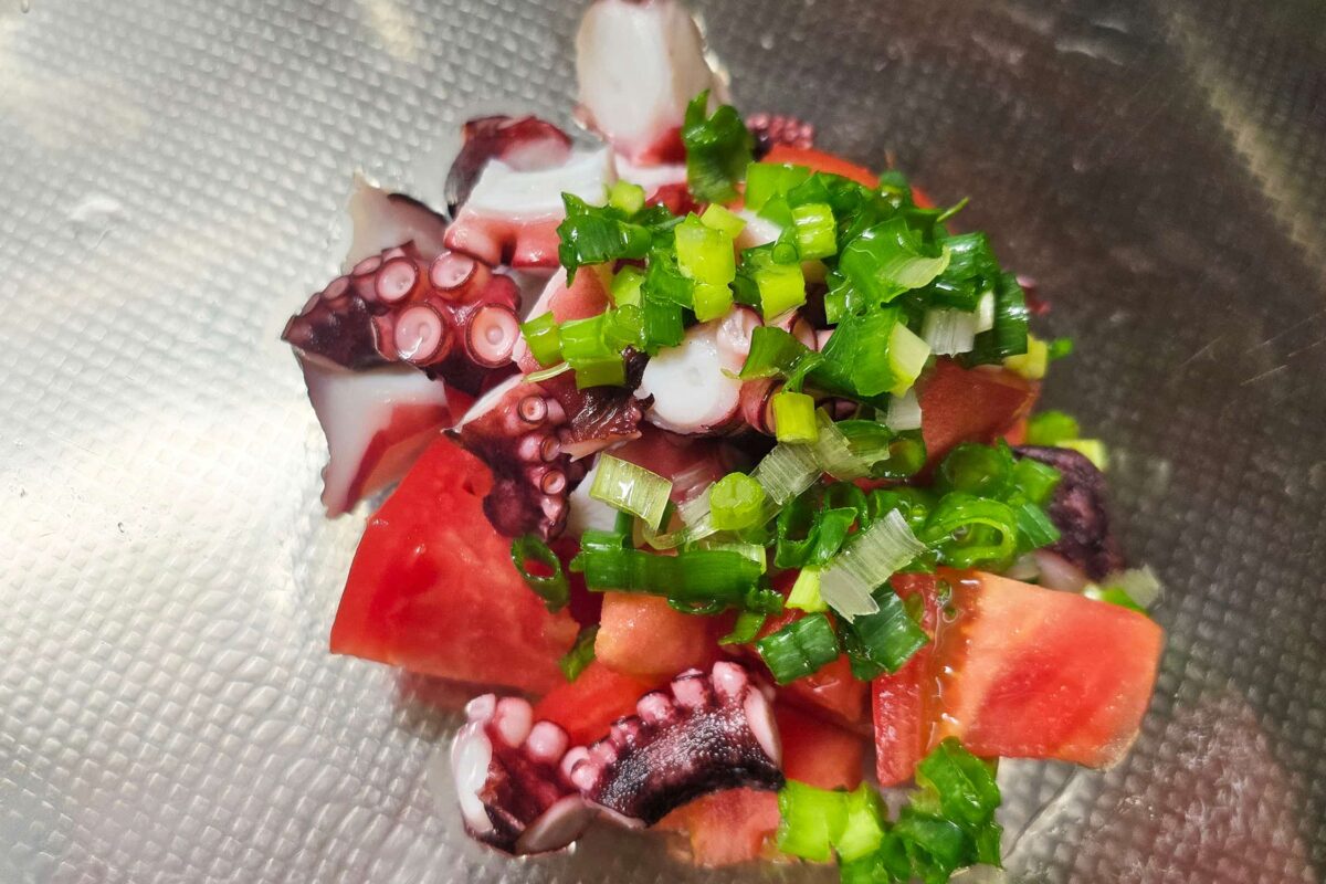 ピリうまタコトマト・トマト