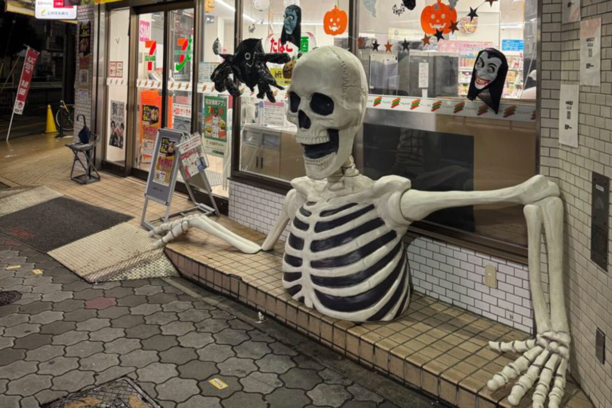 ハロウィンガチ勢のセブン−イレブン