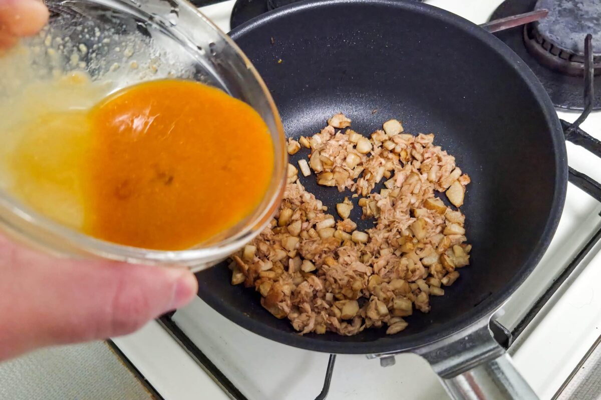 ツナごぼう味噌おにぎり