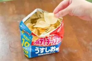 水卜麻美アナ感激、ポテチ袋を「立てて食べる方法」が最高 今度からこうするわ…