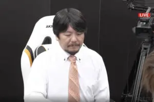 人気麻雀プロが生中継中に“急病”で退室→救急搬送　病名わかり心配の声「相当な痛さだったでしょう」