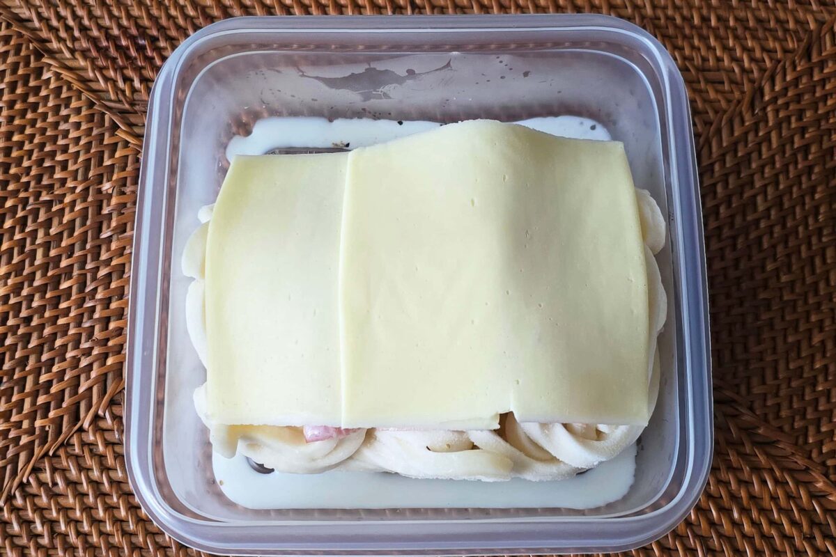 うどんカルボ・チーズ