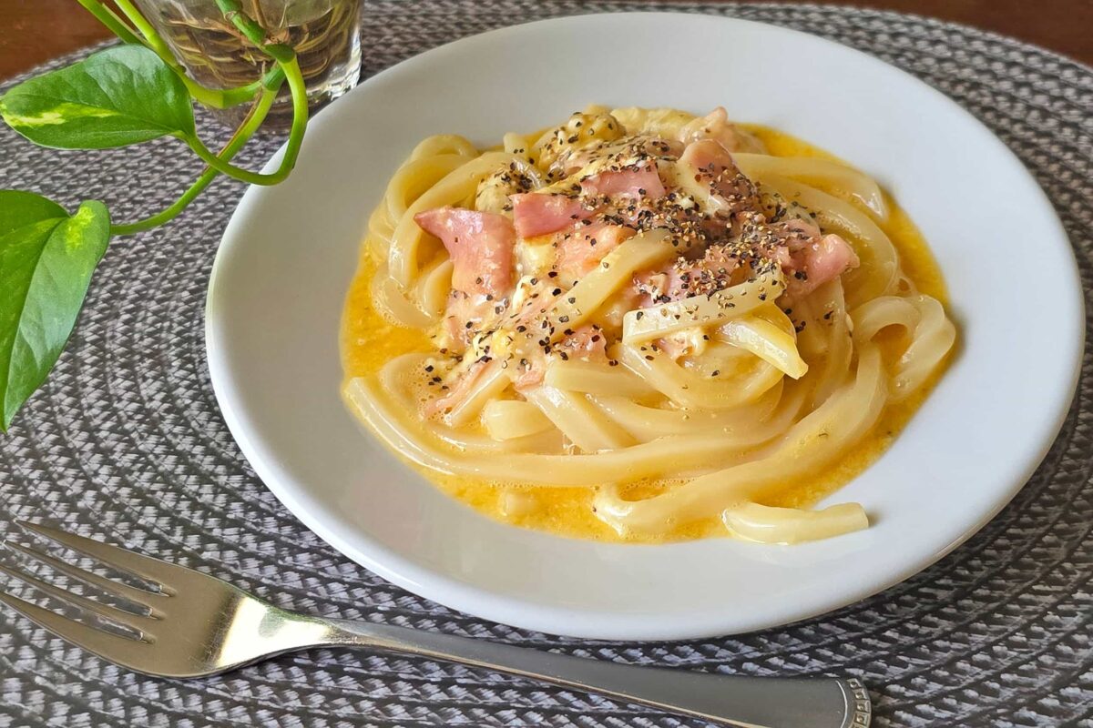 うどんカルボ