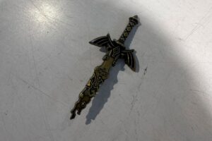 人気ユーチューバー、空港で危険物を没収されるも… 「これ凶器扱いなの?」と驚きの声続出