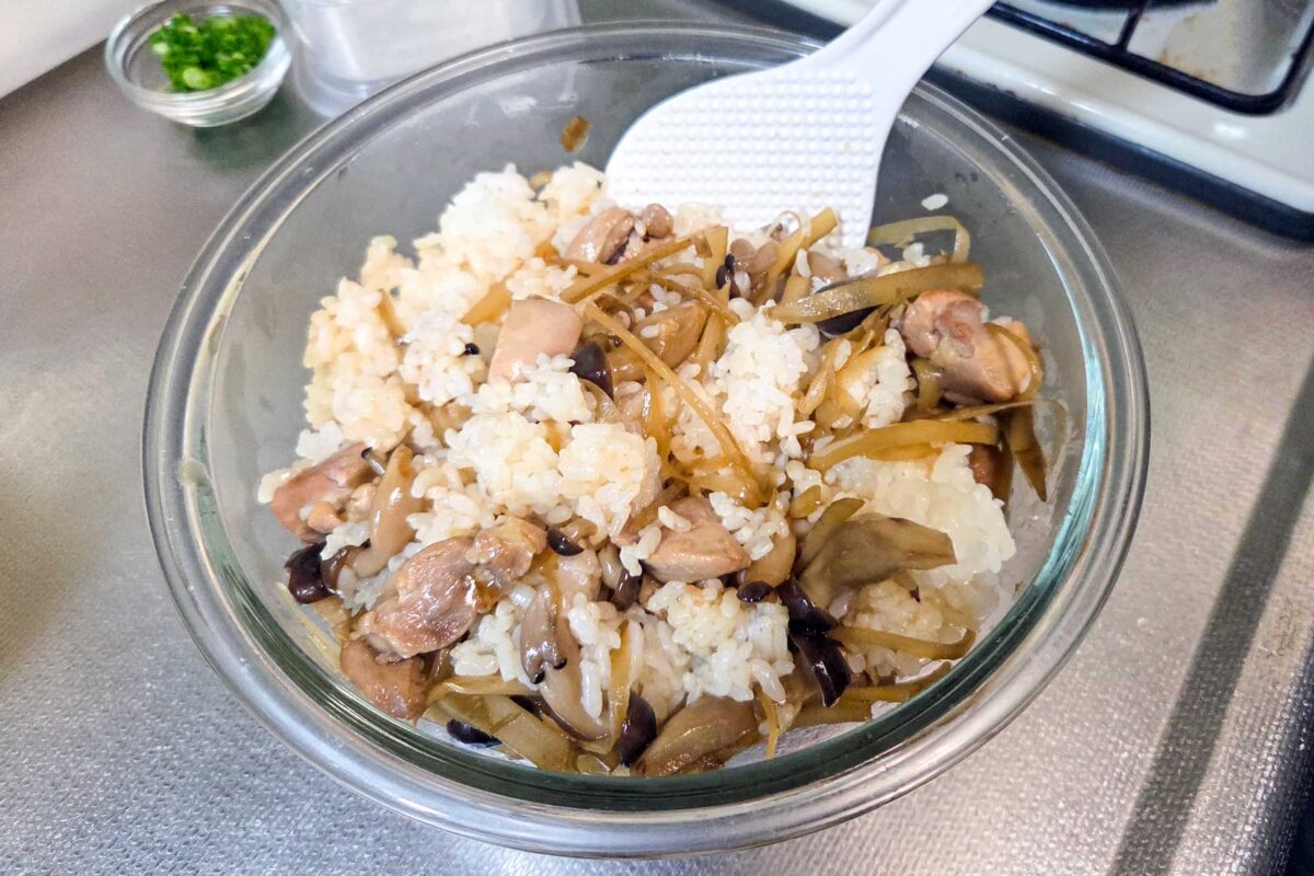 ロバート馬場・鶏めし