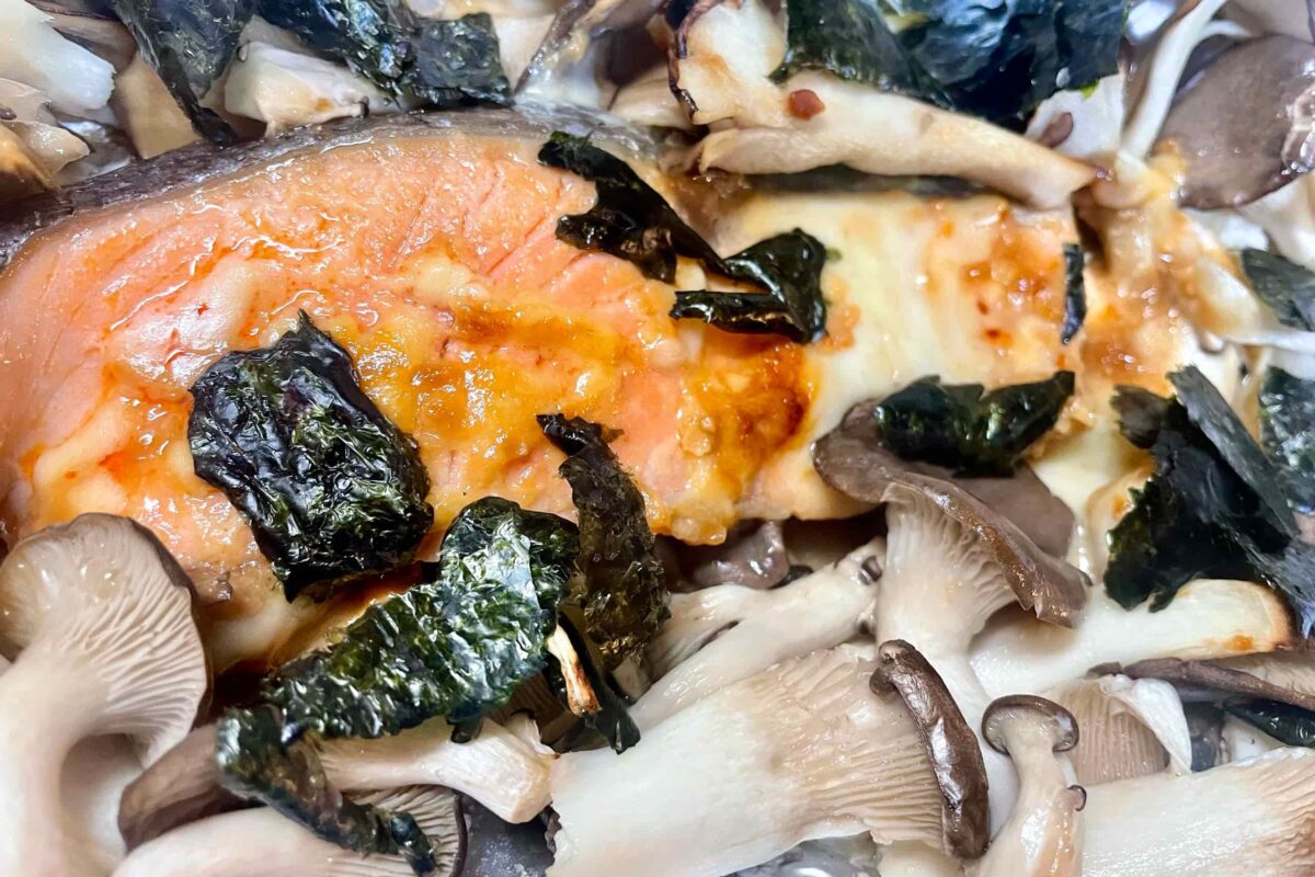 鮭ときのこのホイル焼き