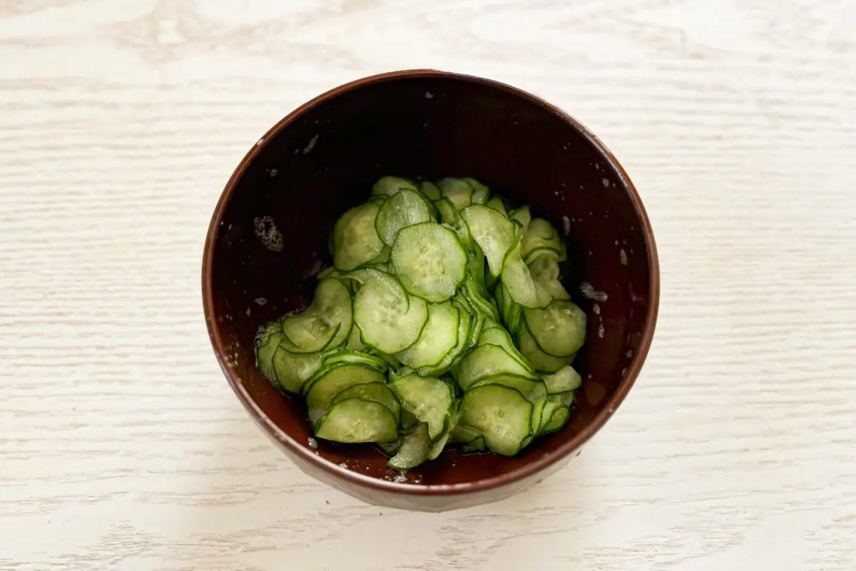 sirabee20251118potesara2