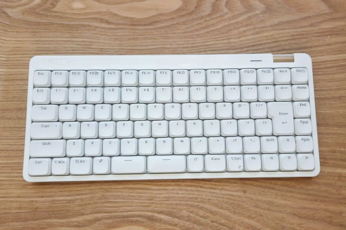 sirabee20251126lofree2