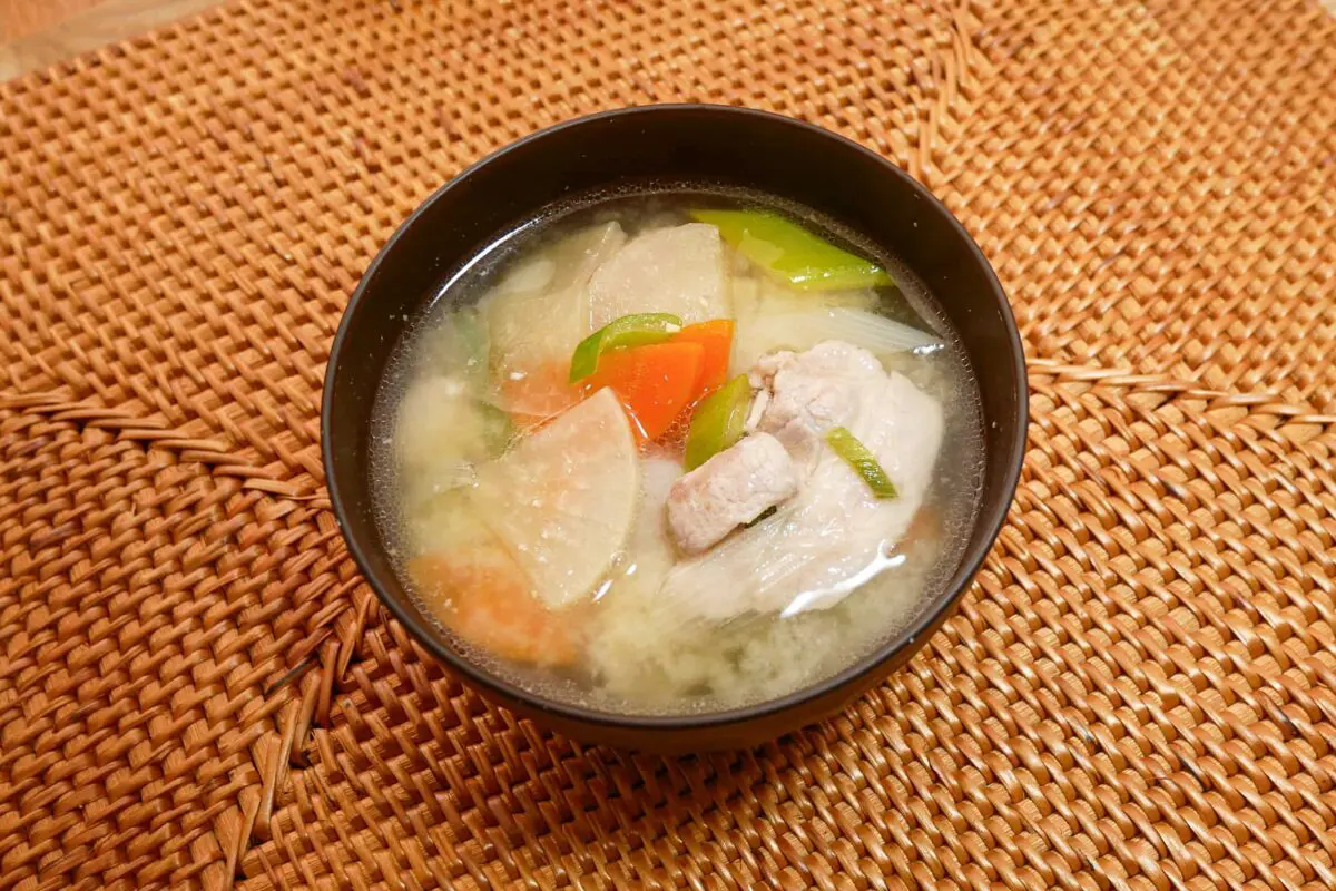 sirabee20251128yasumaru5