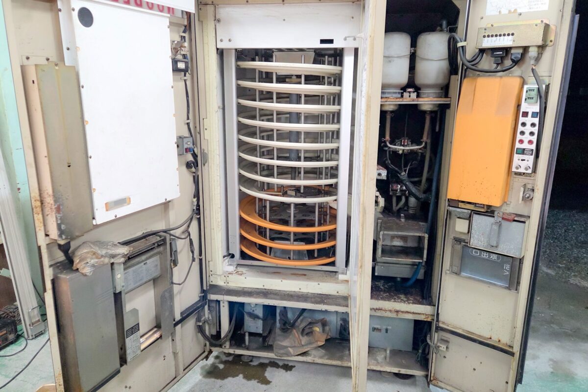 シャープの生めん調理自動販売機