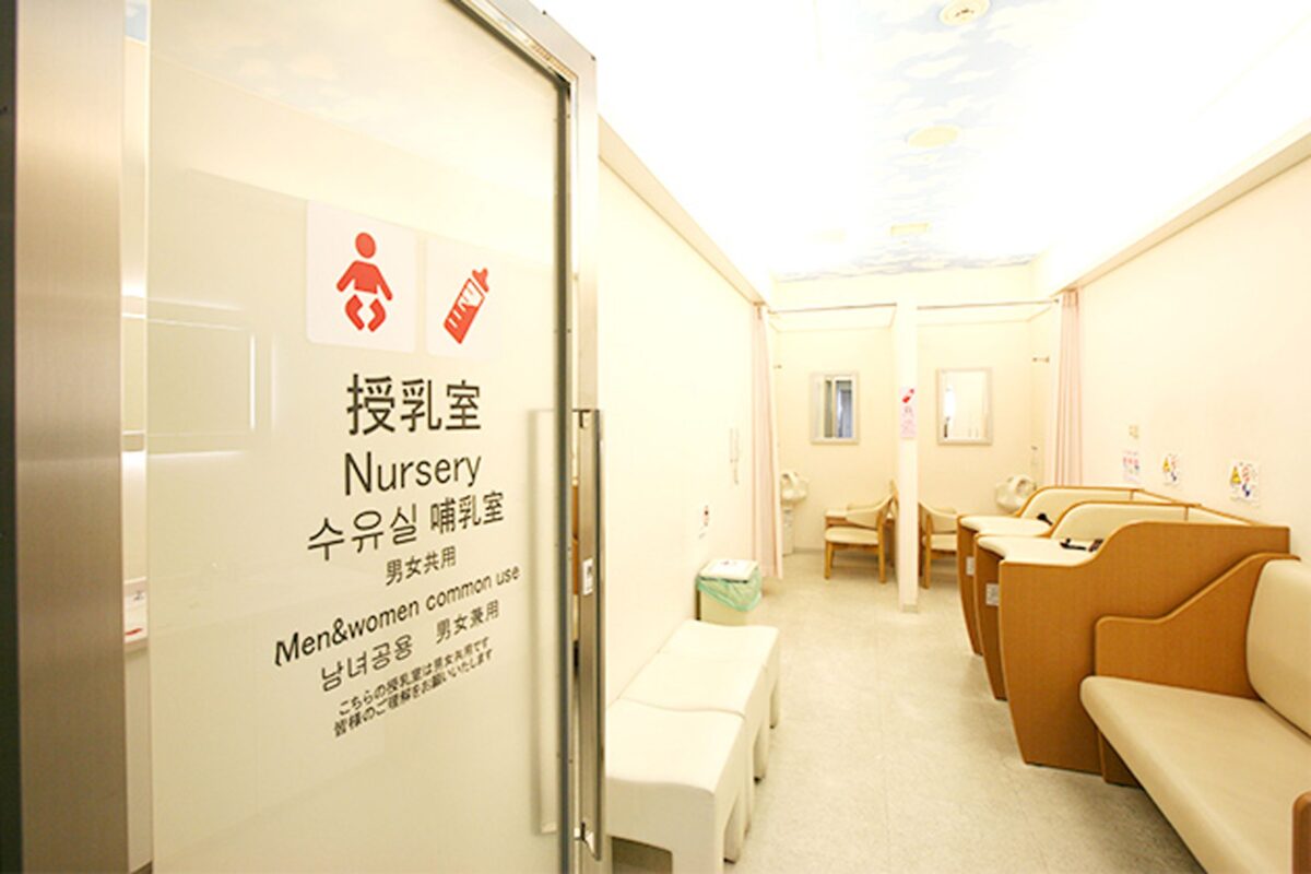 那覇空港の授乳室
