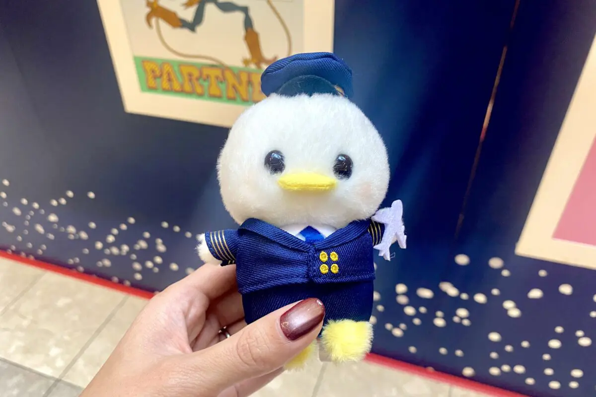 sirabee20251222disneystore9