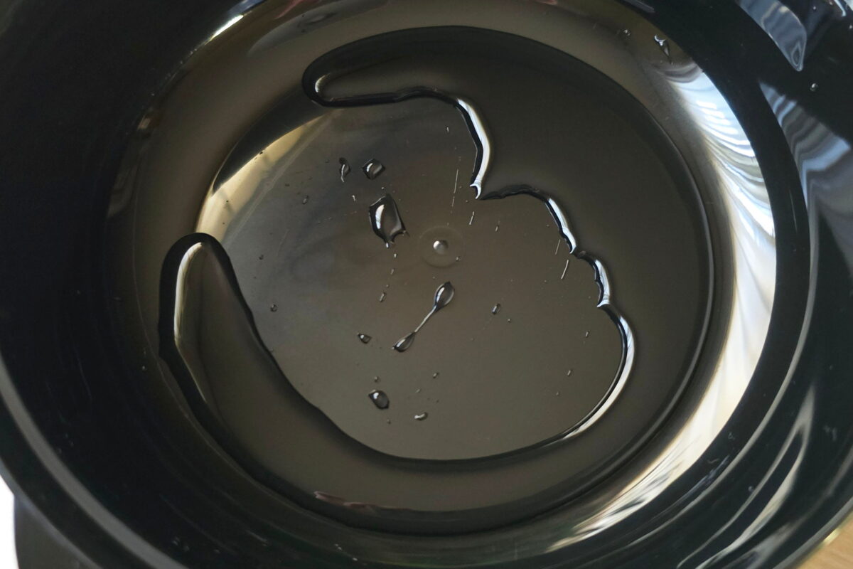 冷凍うどん・水