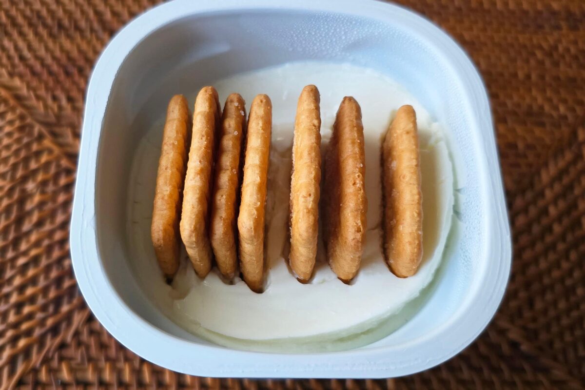 チーズケーキ・ココナッツサブレ