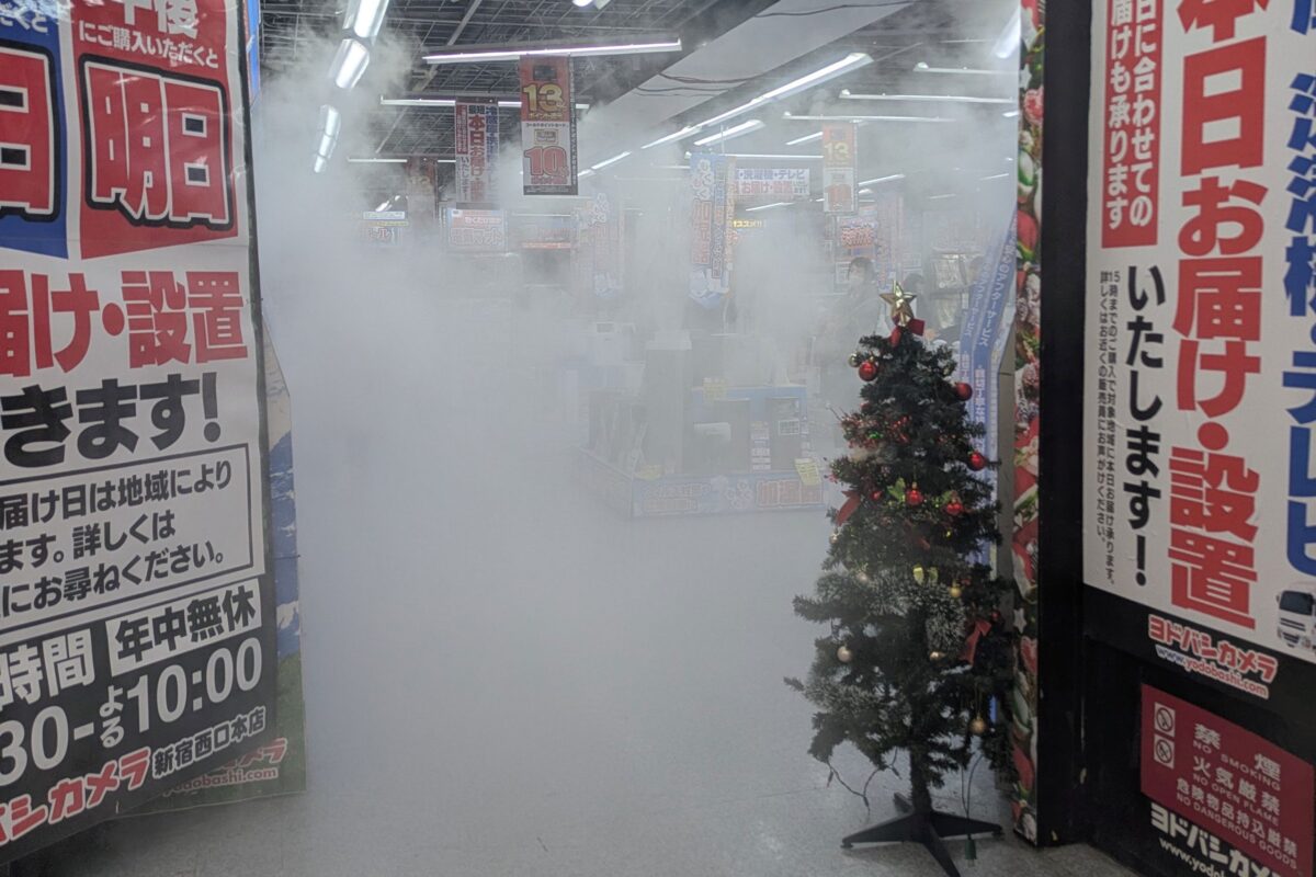 ヨドバシカメラの加湿器コーナー