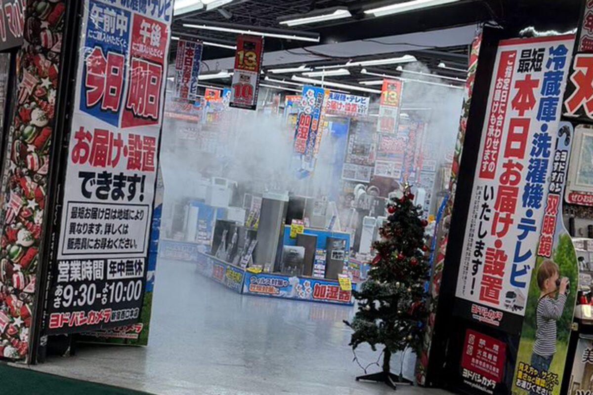 ヨドバシカメラの加湿器コーナー