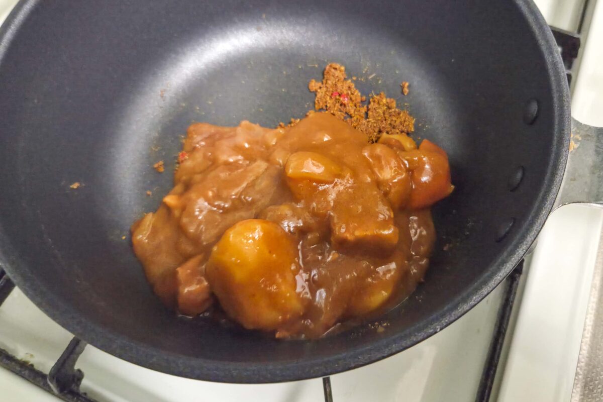 カレーの恩返し